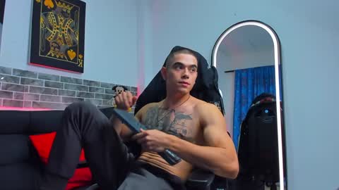 Snapshot of chepe_fit chatting on February 26, 2025, 1:21 am chepe vause online show from February 26, 2025, 1:21 am