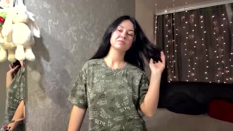 Tina online show from January 13, 2026, 9:14 am