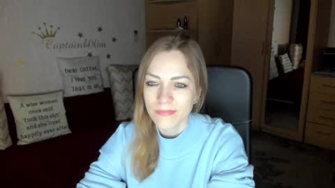 Snapshot of cherish_sia chatting on January 28, 2025, 4:08 am Silvia online show from January 28, 2025, 4:08 am
