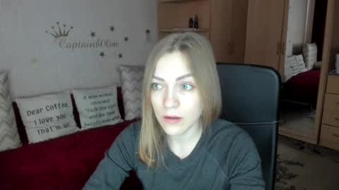 Snapshot of cherish_sia chatting on February 28, 2025, 4:54 am Silvia online show from February 28, 2025, 4:54 am
