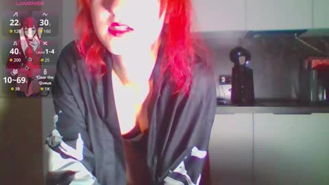 ur cherry online show from October 13, 2025, 7:52 am