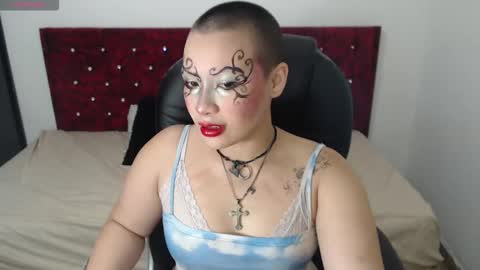 Snapshot of cherry__420 chatting on January 16, 2026, 10:19 am Cherry online show from January 16, 2026, 10:19 am