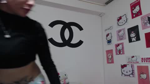 Nezumy Rey  online show from February 21, 2025, 4:51 am