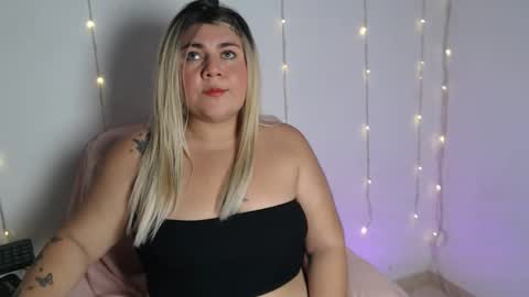 mia online show from October 22, 2025, 11:37 pm