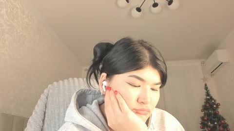 Snapshot of cherry_misaki chatting on January 10, 2025, 2:55 pm misaki online show from January 10, 2025, 2:55 pm