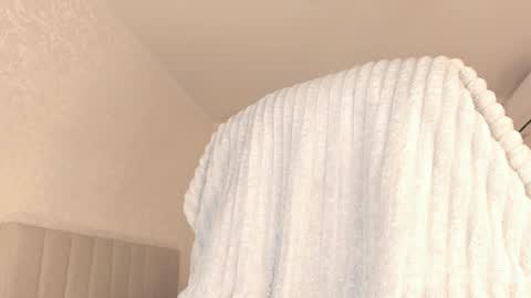 Snapshot of cherry_misaki chatting on February 27, 2025, 12:13 pm misaki online show from February 27, 2025, 12:13 pm