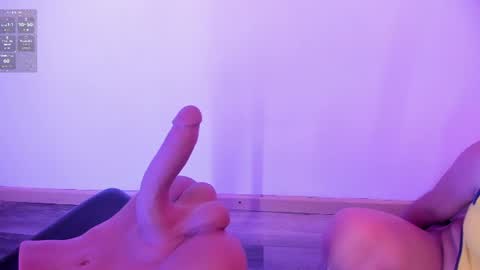Snapshot of cherry_monroe_ chatting on June 27, 2026, 2:23 pm C H E R R Y online show from June 27, 2026, 2:23 pm
