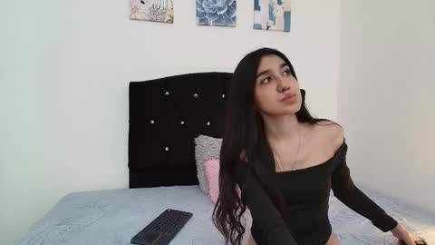 Snapshot of cherry_nami chatting on February 17, 2026, 7:20 pm Nami online show from February 17, 2026, 7:20 pm