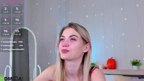 cherry_pr1ce online show from October 28, 2025, 12:52 pm