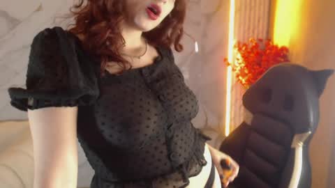Snapshot of cherry_tf chatting on May 9, 2026, 4:06 am Cherry online show from May 9, 2026, 4:06 am