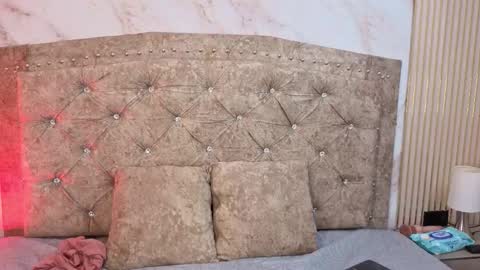 cherry_vega_1 online show from March 4, 2026, 3:23 am