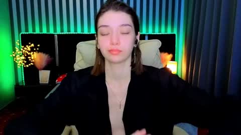 Cherry Wipe online show from April 16, 2026, 6:03 am