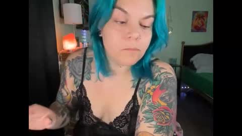 Snapshot of cherryb0mbb0mb chatting on November 2, 2025, 5:32 am CherryBombBomb online show from November 2, 2025, 5:32 am