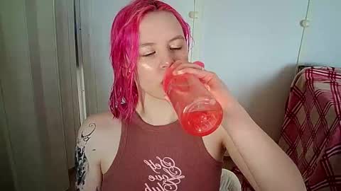 cherrybaby_0 online show from March 31, 2026, 8:37 am