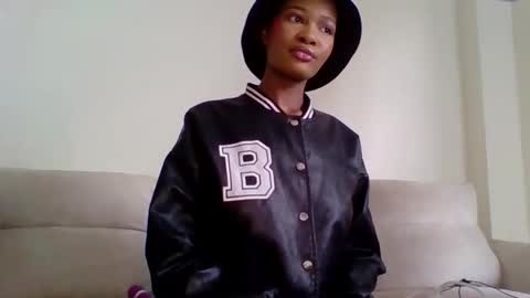 Cherryblossom2002 online show from February 13, 2026, 12:12 pm