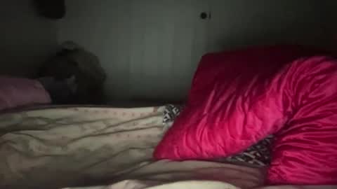 cherryb online show from April 7, 2026, 11:54 am