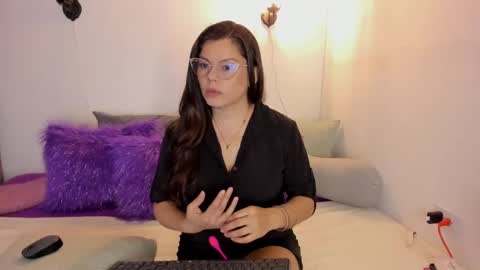 cherryblossomm1 online show from March 4, 2025, 11:11 pm