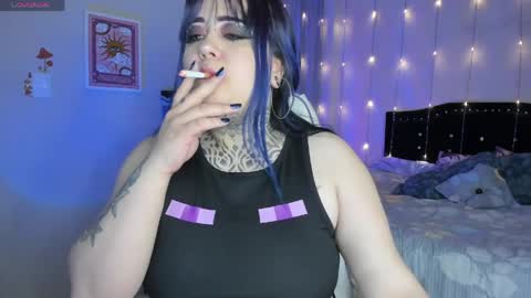  dayis independent model  online show from April 4, 2026, 2:43 am