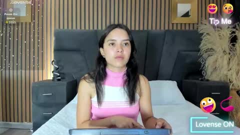 Cherry online show from December 19, 2025, 1:40 pm