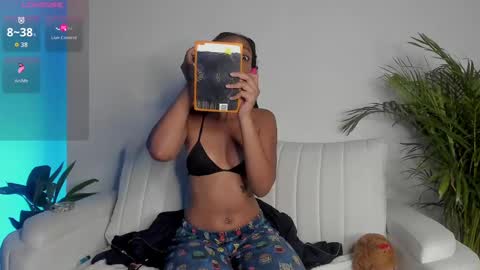 Cherry Lady online show from October 1, 2025, 1:33 am