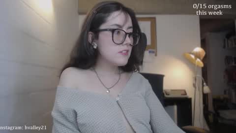 Sarah Prez online show from November 20, 2025, 3:50 am