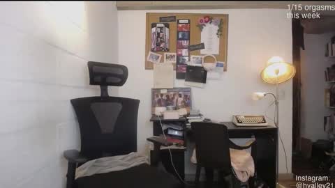 Sarah Prez online show from February 9, 2026, 2:26 am