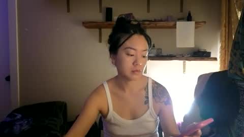 Miss Cherry online show from November 18, 2025, 3:23 am