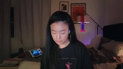 Miss Cherry online show from February 9, 2026, 4:27 am