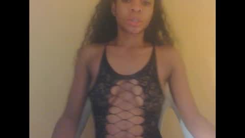 cherry online show from September 29, 2025, 10:47 pm