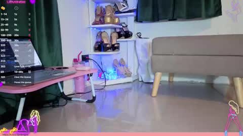 Snapshot of cherrycreme chatting on February 21, 2026, 4:24 am Cherry online show from February 21, 2026, 4:24 am