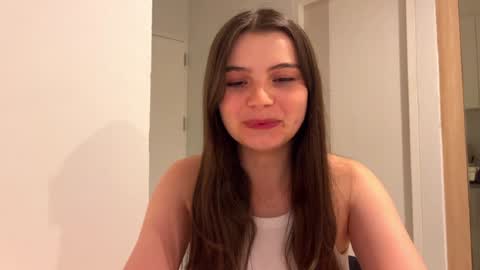 Lina online show from December 19, 2024, 11:18 am