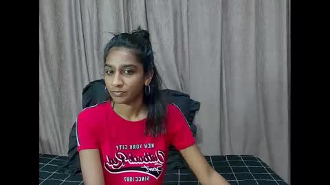 leah online show from January 25, 2025, 4:56 am