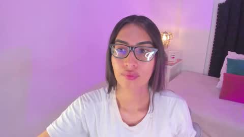 Cherry online show from October 12, 2025, 12:04 pm