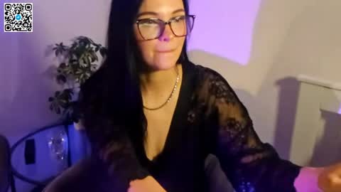 Snapshot of cherryluxe_ chatting on May 26, 2026, 9:11 pm Kira online show from May 26, 2026, 9:11 pm