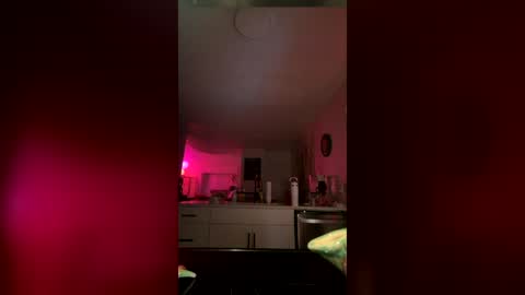 cherrynovaxo online show from July 7, 2026, 2:25 am
