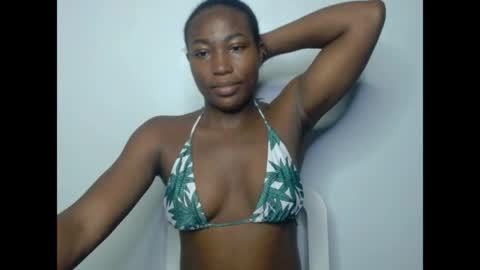 cherrywetpussy online show from April 28, 2026, 8:47 pm