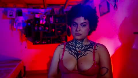 cherrywix online show from September 22, 2025, 4:20 pm