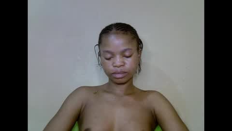 cherryxpussy online show from November 14, 2025, 5:17 am