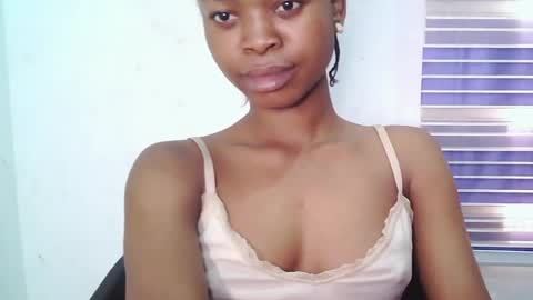 Snapshot of cherryxpussy chatting on June 6, 2026, 9:58 am cherryxpussy online show from June 6, 2026, 9:58 am