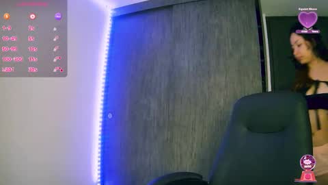 Snapshot of cherryy_blossoomm chatting on November 15, 2025, 6:44 am SARITA 3 online show from November 15, 2025, 6:44 am