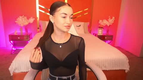 cherryylulu online show from October 29, 2025, 8:27 am