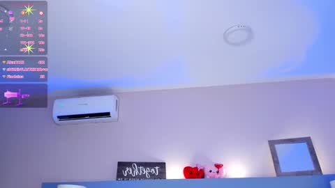 cheryelfox online show from March 3, 2025, 11:46 pm