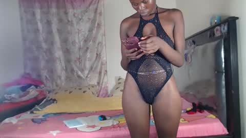 chessybee online show from February 15, 2026, 5:20 pm