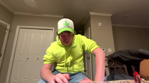 Snapshot of chevycamaro1978 chatting on December 7, 2024, 3:14 am chevycamaro1978 online show from December 7, 2024, 3:14 am