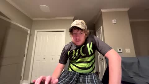 Snapshot of chevycamaro1978 chatting on December 22, 2024, 5:23 am chevycamaro1978 online show from December 22, 2024, 5:23 am