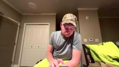 Snapshot of chevycamaro1978 chatting on February 2, 2025, 1:02 am chevycamaro1978 online show from February 2, 2025, 1:02 am