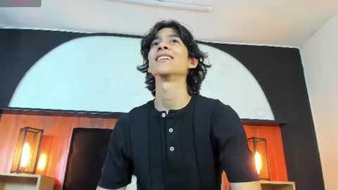 Cheys online show from June 25, 2026, 8:24 pm