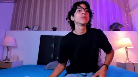 Cheys online show from July 25, 2026, 7:55 pm