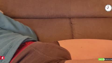 Snapshot of chezmonsieur_g chatting on February 3, 2026, 6:57 pm Grey online show from February 3, 2026, 6:57 pm