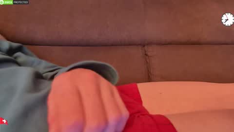 Snapshot of chezmonsieur_g chatting on February 28, 2026, 7:37 pm Grey online show from February 28, 2026, 7:37 pm